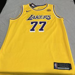 $55 MEDIUM- 2xL. LUKA 