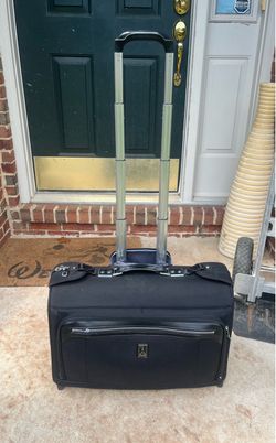 Travelpro Rolling Garment Bag – Black Wheeled Suit & Travel Luggage