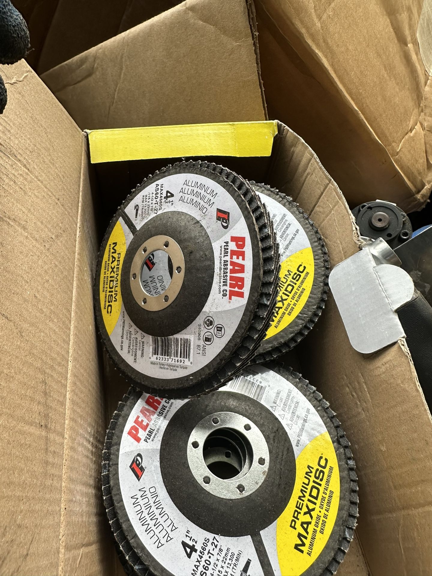 Saw Plates 10$ For 2 Boxes 