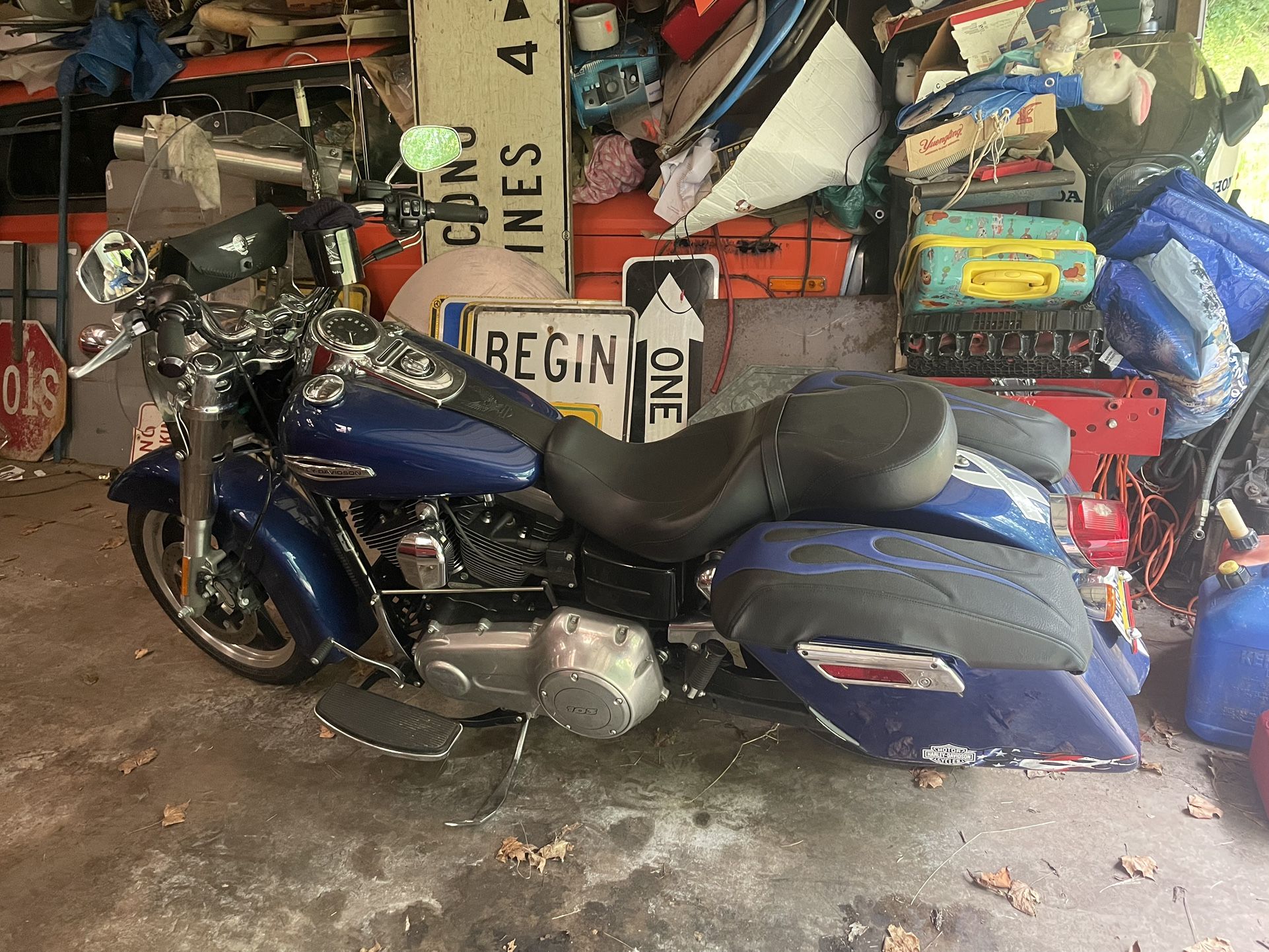 2015 dyna harley-davidson switchback