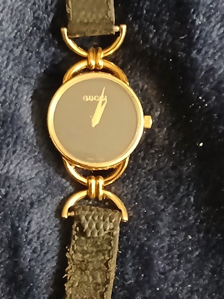Vintage Gucci 60002L Watch