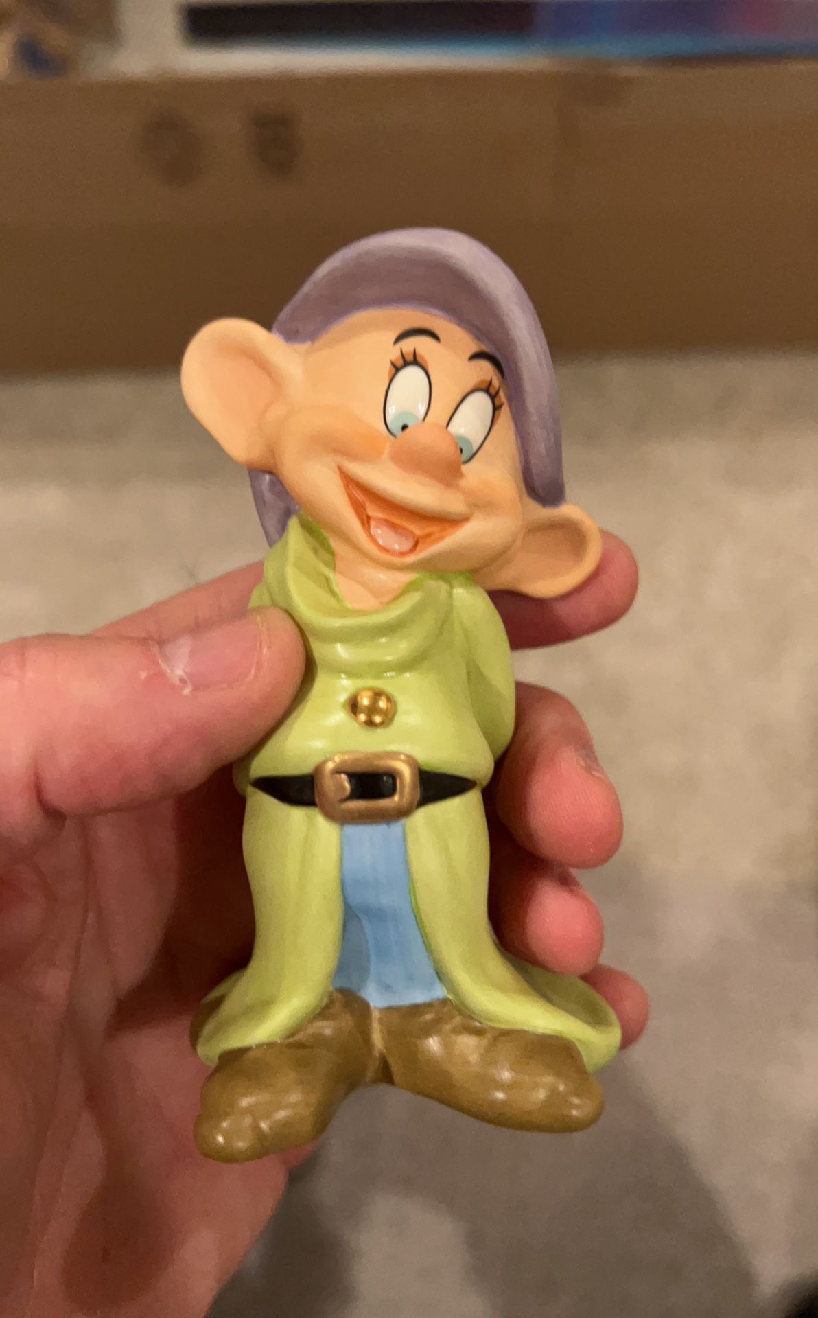 2009 Disney WDCC 4009982 Dopey Gleeful Grin Snow White Membership Gift Sculpture