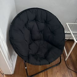 Black papasan / saucer Chair 