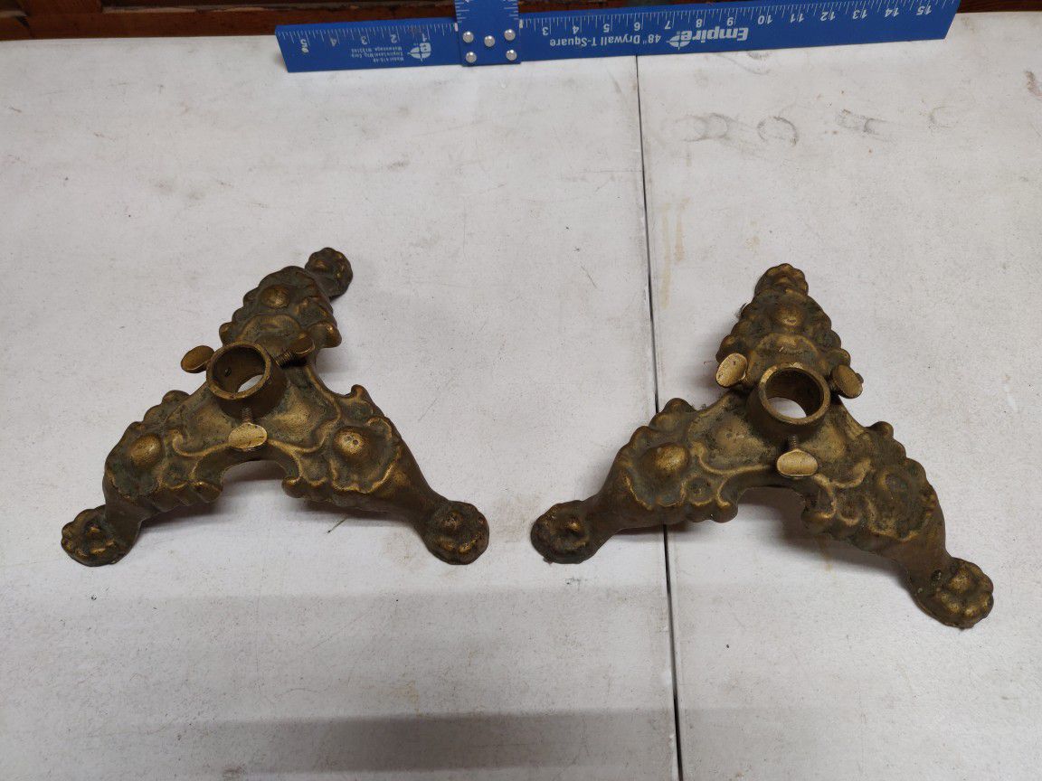 Antique candelabra/candle holder brass feet/holders (2)