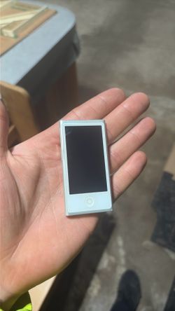 Apple iPod nano 7th gen touchscreen