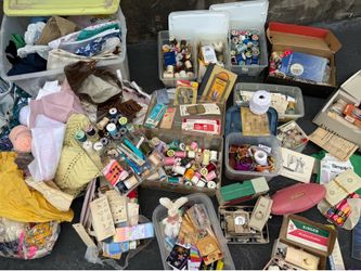 Sewing LOT! Calling all SEWers DREAM SALE retro Vintage fabrics and old school patches and buttons! All material!