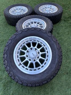 Chevy HD 2500 rims HD 3500 rims