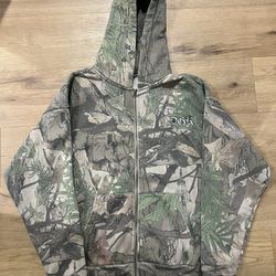 DGK Fleece Hoodie. Almost New