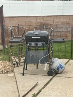 Propane grill with tank included $100 OBO