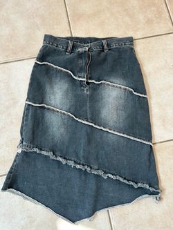 Women’s skirts