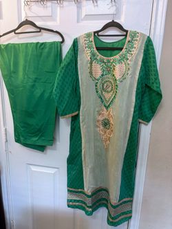 shalwar Kameez Medium BUST 40