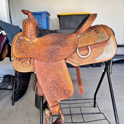Western Saddle 