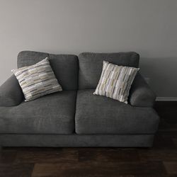 Couch Set Grey Love Seat & Couch 