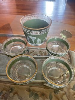 Set of 5 PiecesHellenic Wedgewood green Greek Jeanette