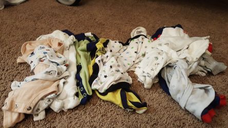 Baby clothes from newborn to 6 months