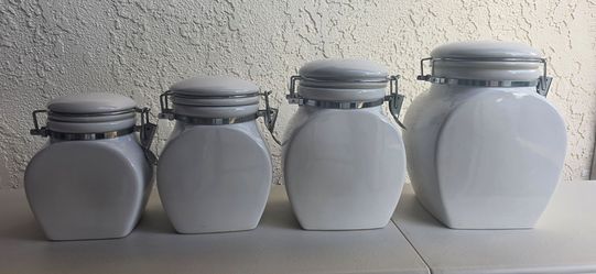 VINTAGE KITCHEN CERAMIC CANASTERS