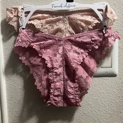 Women’s Sz 7 Lace Underwear