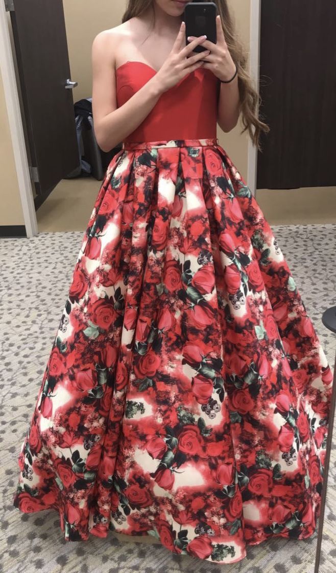 Red Floral Prom Dress Size 4 by BLUSH Brand Originally $495