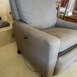 La-Z-Boy Duo Powered Reclining Chair