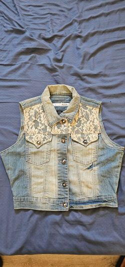 Rush Denim Vest with Lace Detail