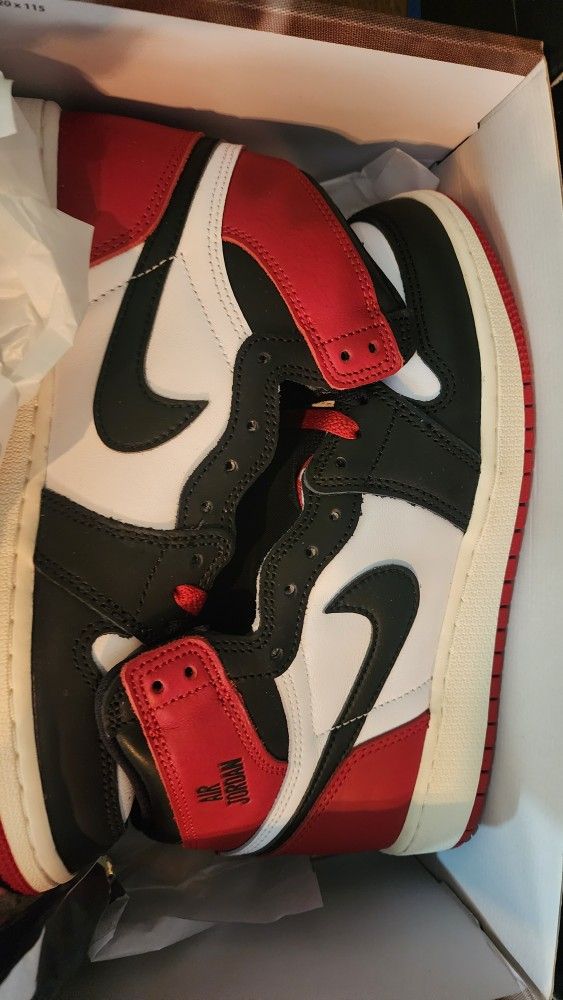Air Jordan 1 Retro High OG - 6Y - New
