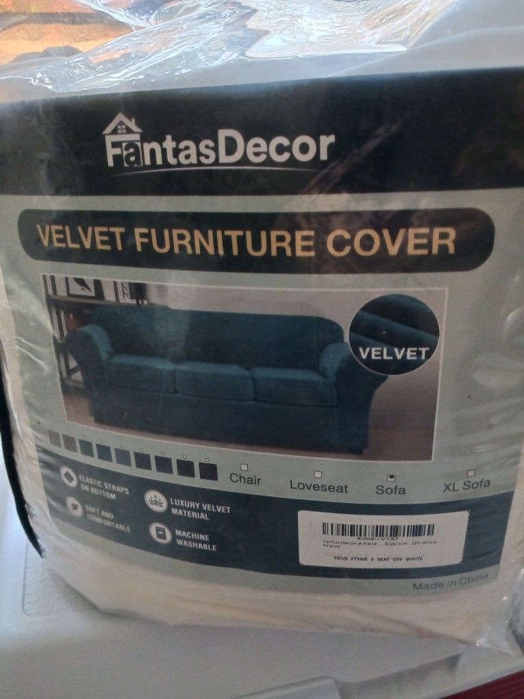 2 White & 2 Grey Velvet Couch Covers, Stool Covers