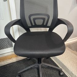 Brand New Black Mesh Back Height Adjustable Reclining Ergonomic Office Chair 