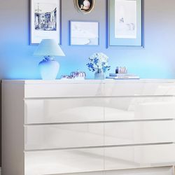 Light up dresser