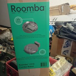 Roomba Vacuum 