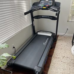 Nautilus Treadmill
