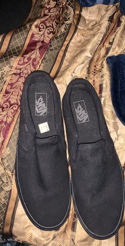 Slip on vans all black