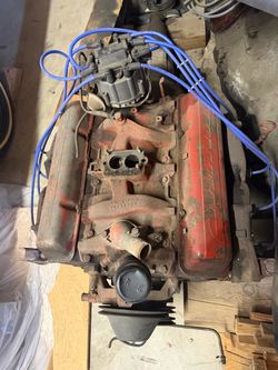 Small Block Chevy V8 Engine