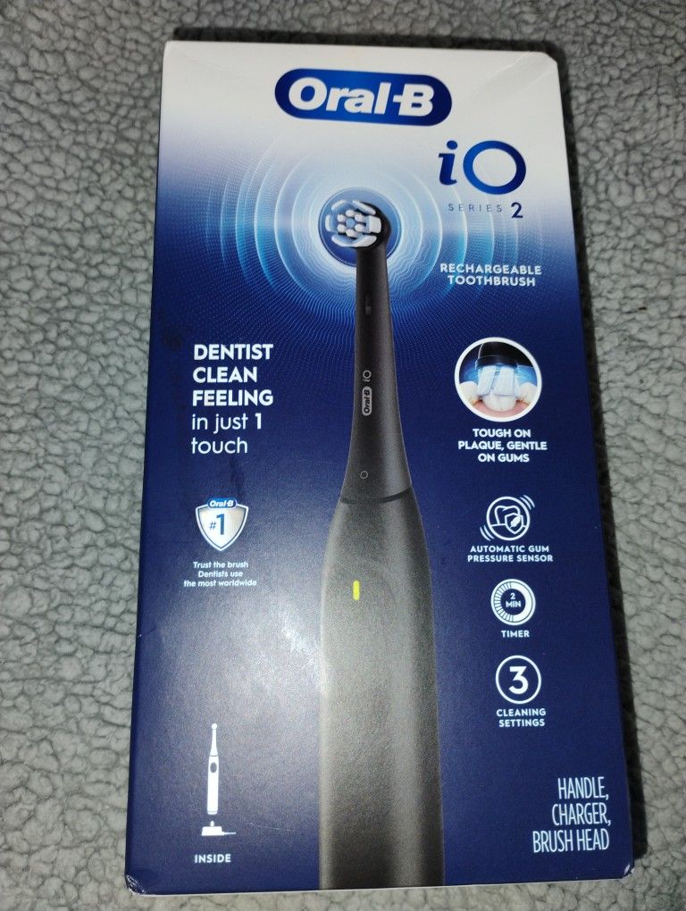 CREST IO2 ELECTRONIC TOOTHBRUSH 🪥