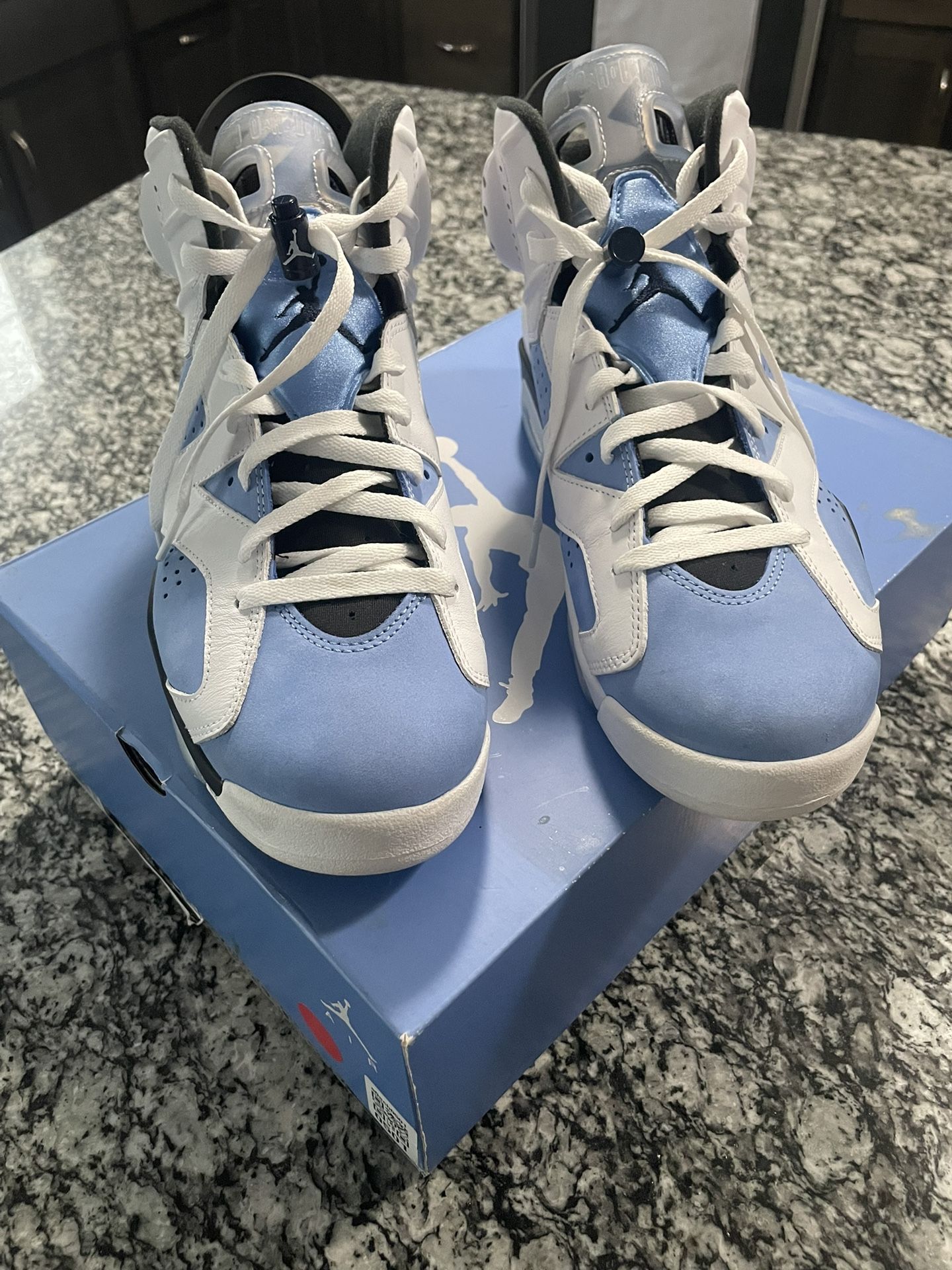 Air Jordan 6 Retro University Blue/white-black Men’s Size 11