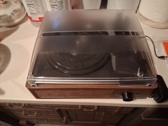 Bluetooth and record player