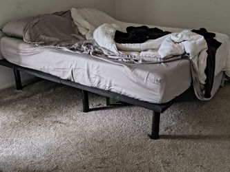 Purple Adjustable Bed Base - Queen - Excellent Condition
