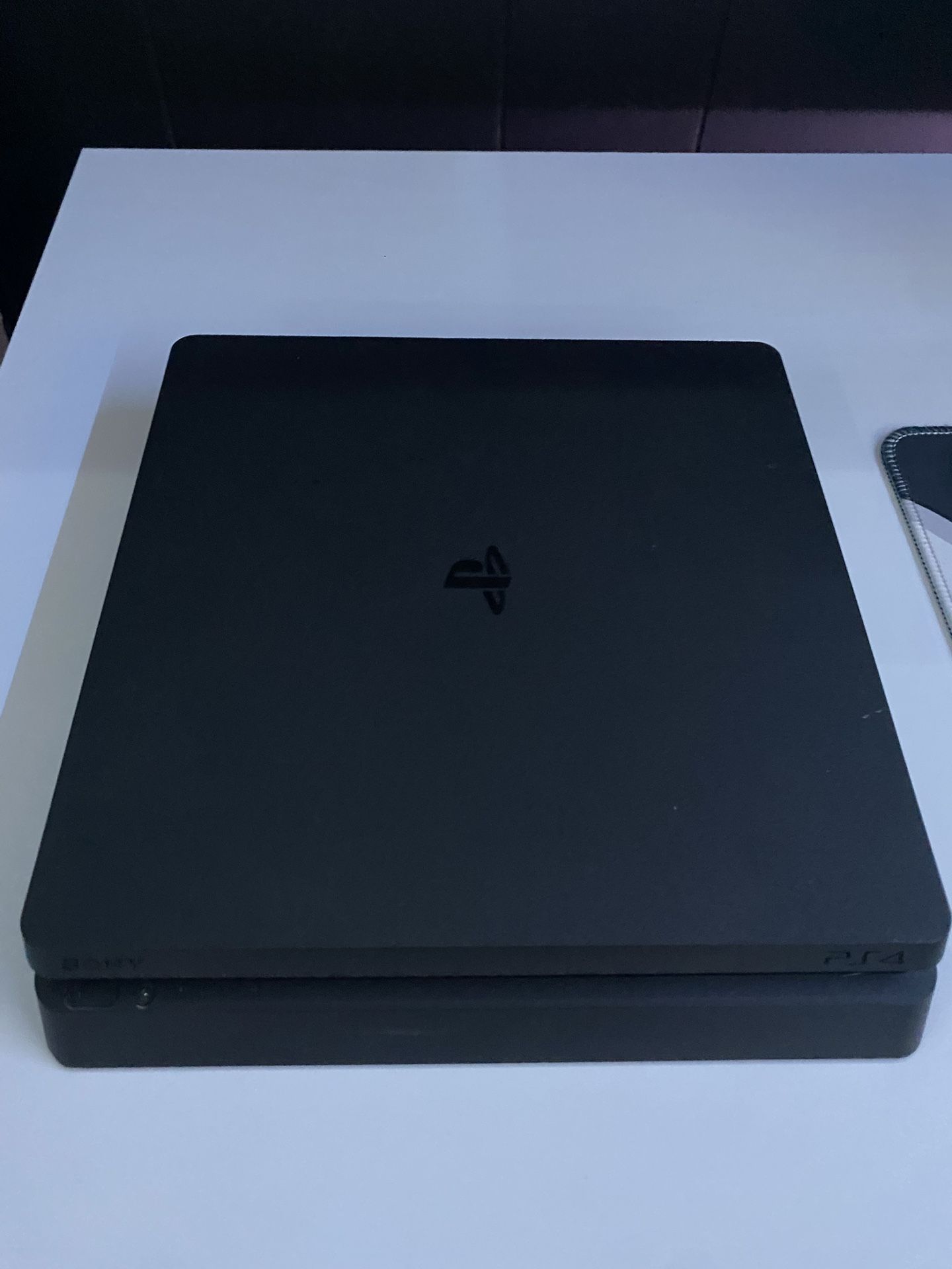 PS4
