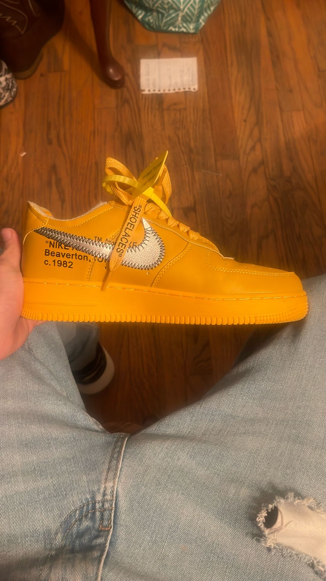 nike offwhite air force size 7 men's