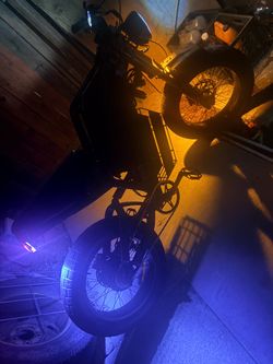 TRADE Electric Fat Tire Moped-Style E-Bike