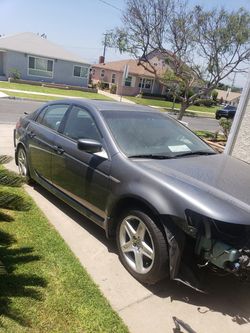 Parting out 2006 Acura TL