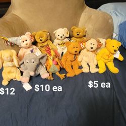 Hard Rock Cafe beanie babies , October birthday, Grace, Rooster, Fuzz and Huggy. Elephant from Planet  hollywood and New mexico bear.
Harlingen near W