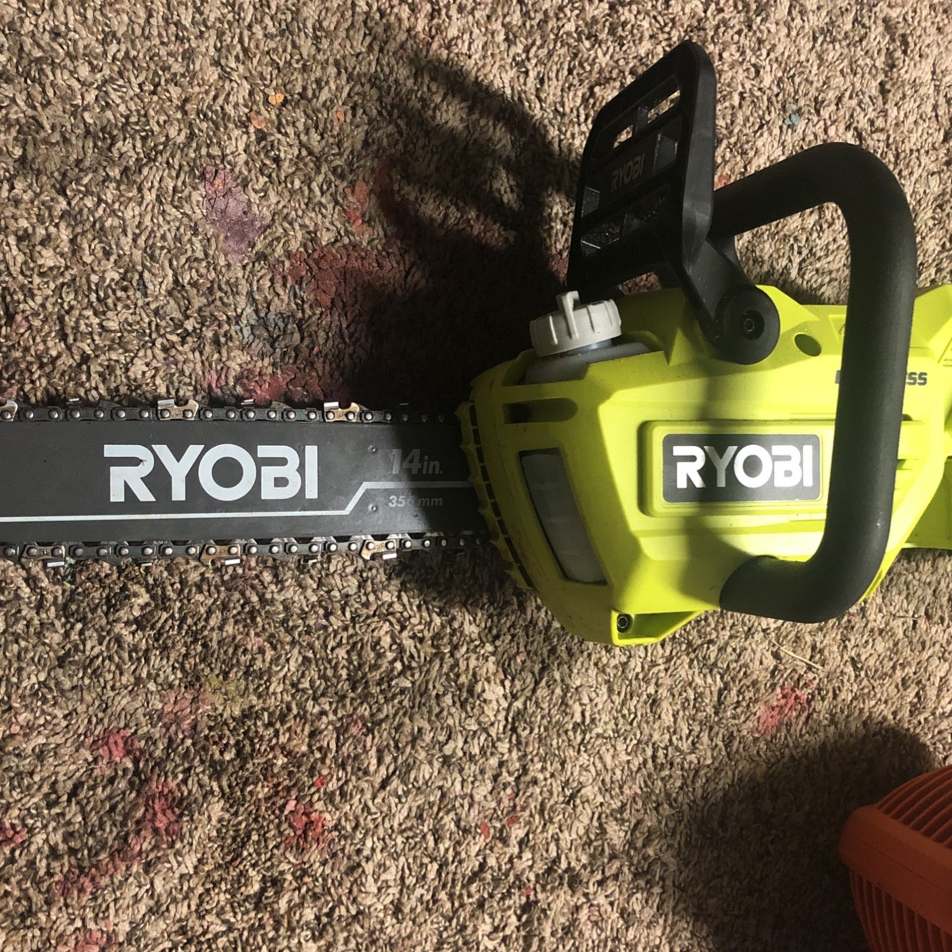 RYOBI 40 Volt 14” Chainsaw 
