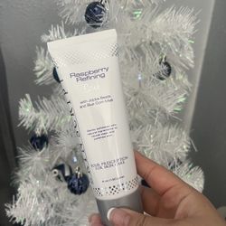 Professional Face Scrub 