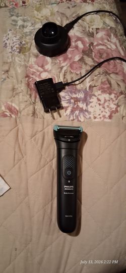 Norelco body and balls shaver
