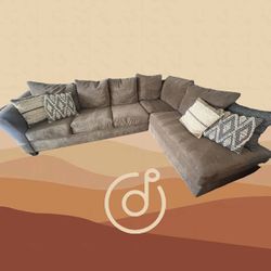 Brown 2 Piece Right Arm Facing Sectional - Under 1 Year Use