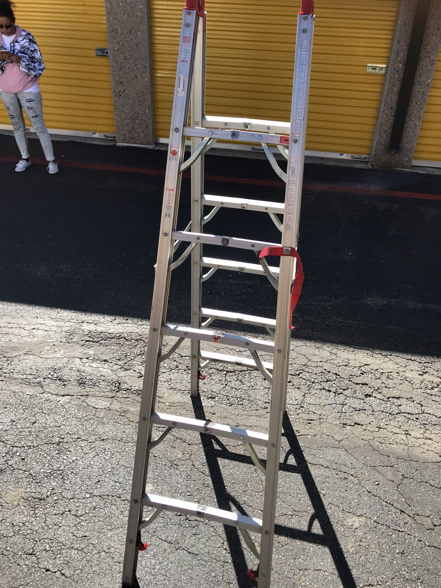 Collapsable a frame ladder