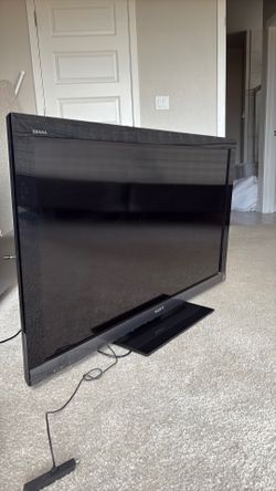 Sony Bravia 46-inch Model: KDL-46EX400