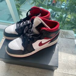 Nike Jordan 1 Mid 5