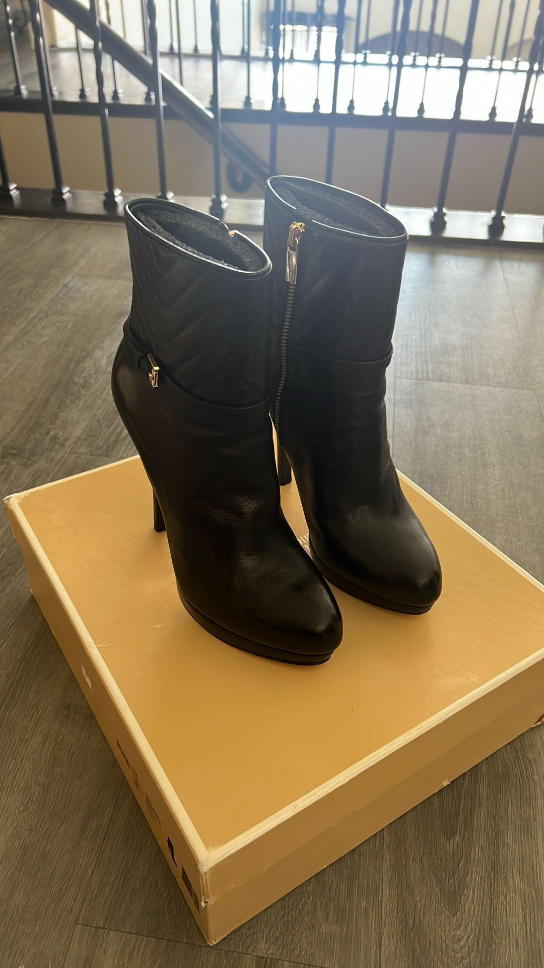 Michael Kors Women’s Avery Bootie Heels 8.5M
