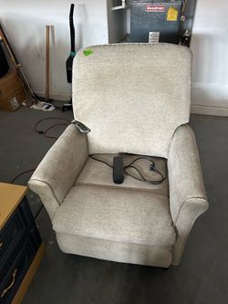 Power Lift Recliner Chair